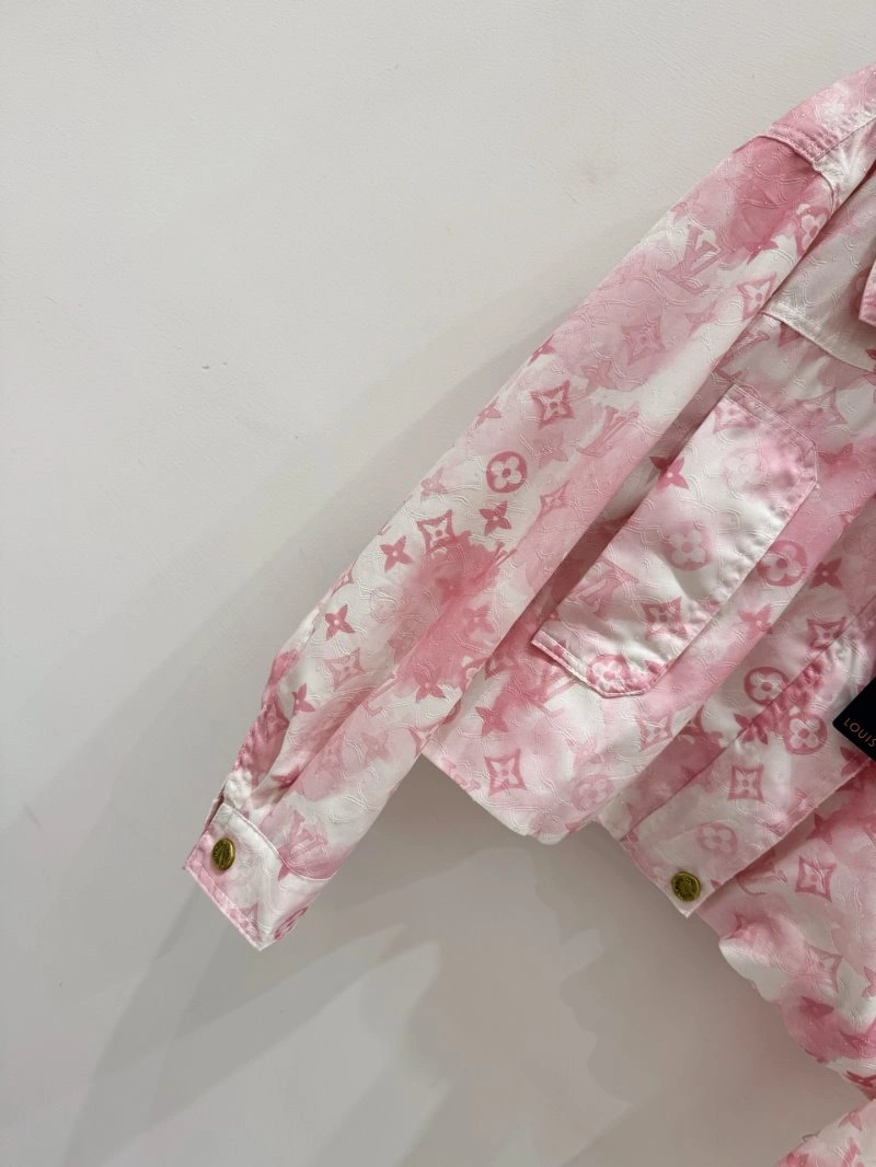 Louis Vuitton Outwear FreshLook 131392
