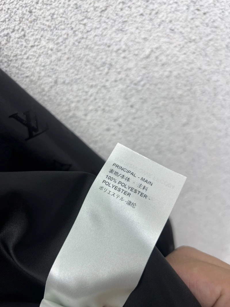 Louis Vuitton Outwear QuickDry 131390