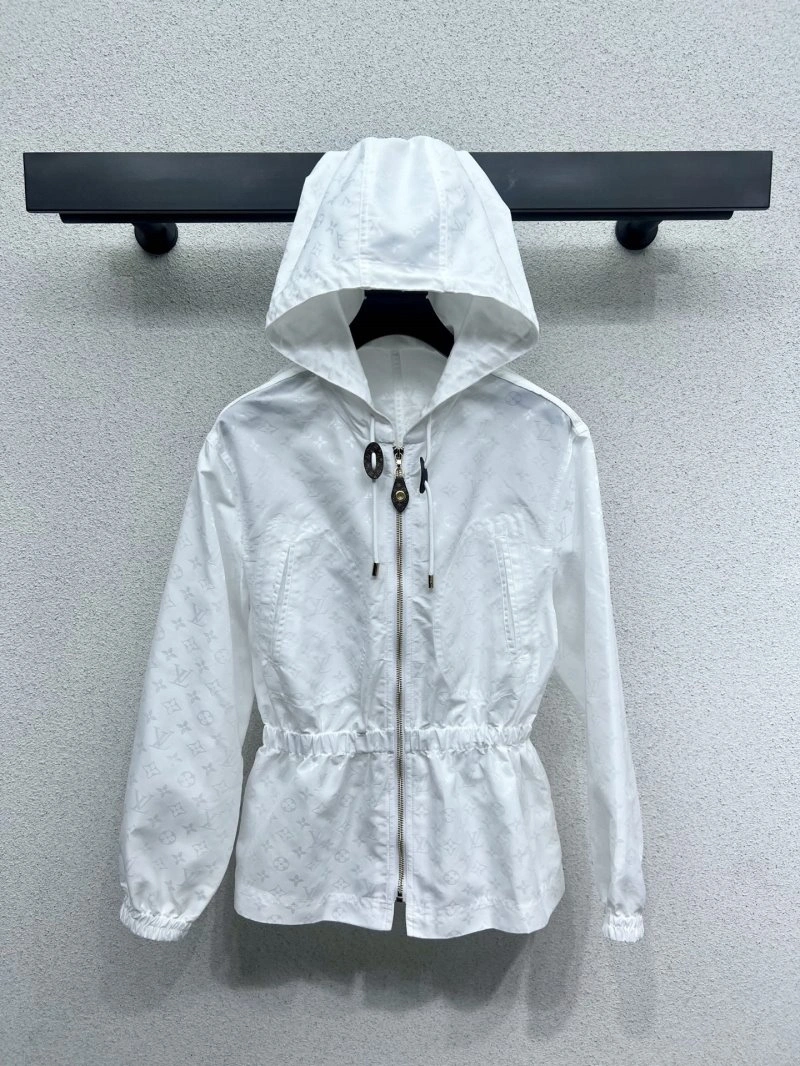 Upgraded Louis Vuitton Outwear 131388