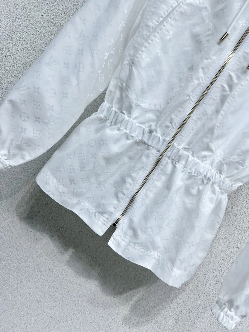Upgraded Louis Vuitton Outwear 131388