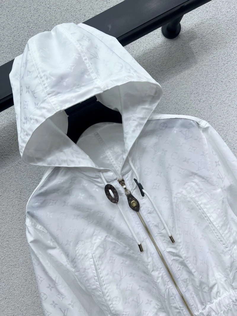 Upgraded Louis Vuitton Outwear 131388
