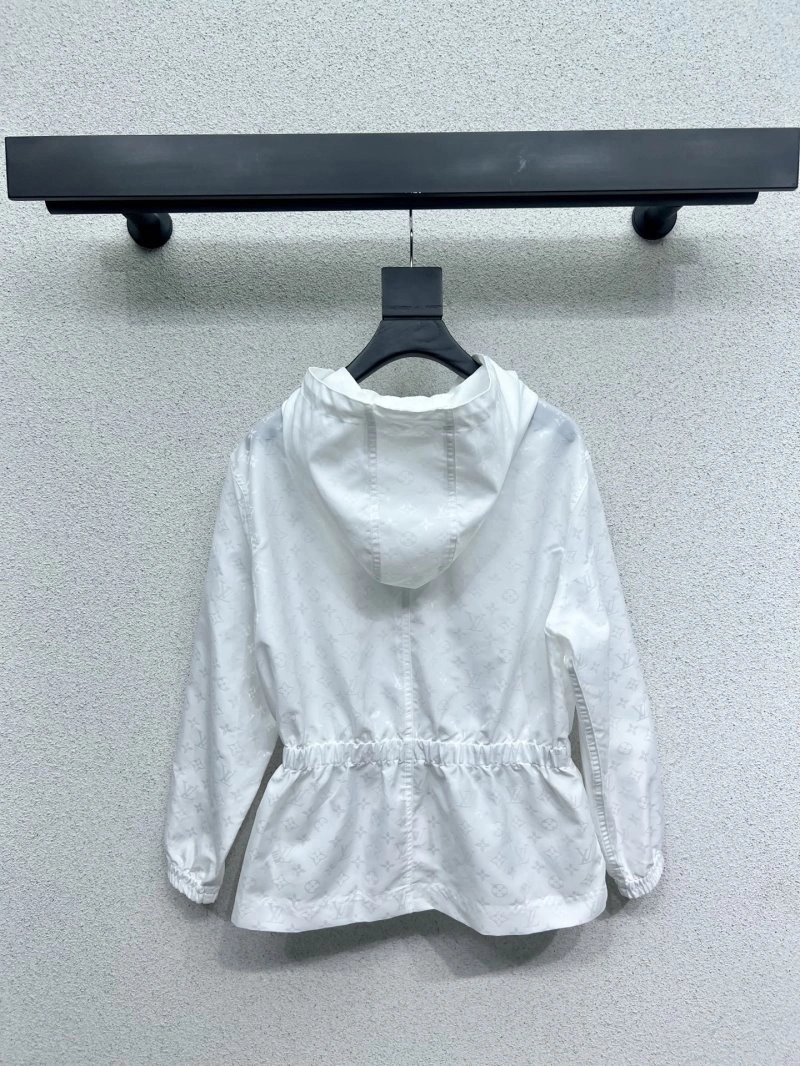 Upgraded Louis Vuitton Outwear 131388