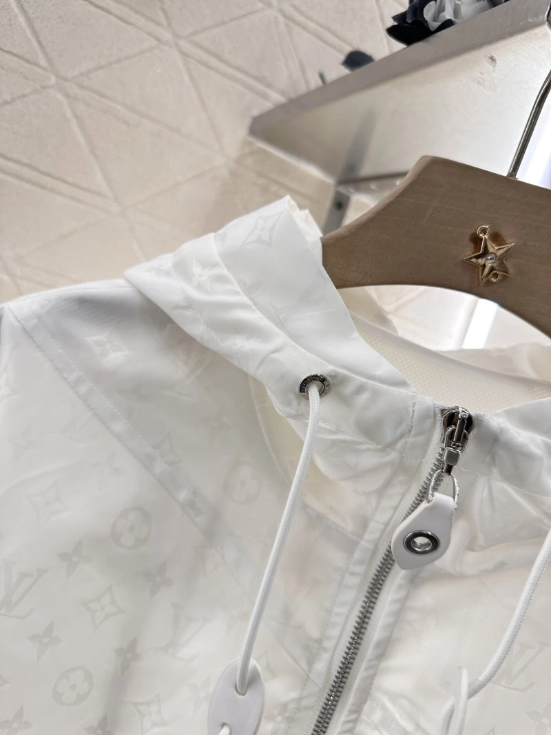Louis Vuitton Outwear Comfortable 131253