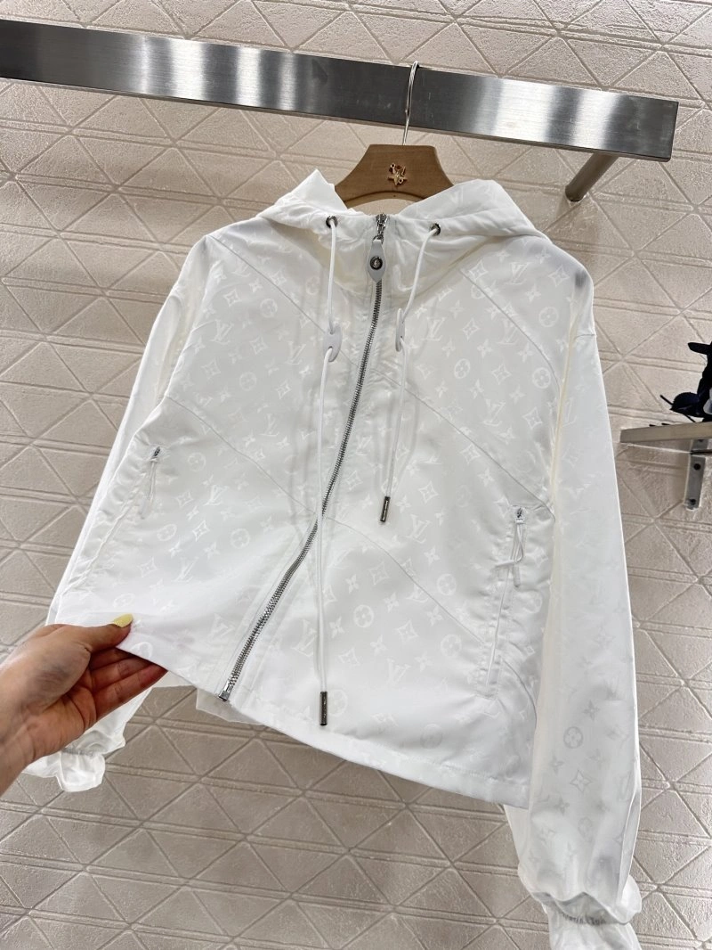 Louis Vuitton Outwear Comfortable 131253