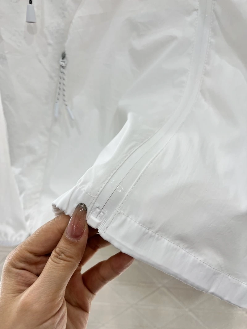 Durable Louis Vuitton Outwear 131237