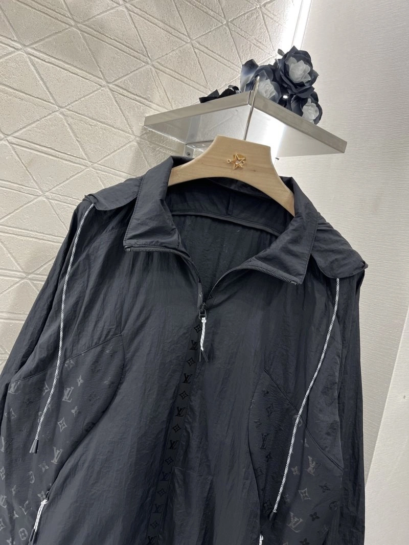 FastDry Louis Vuitton Outwear 131234