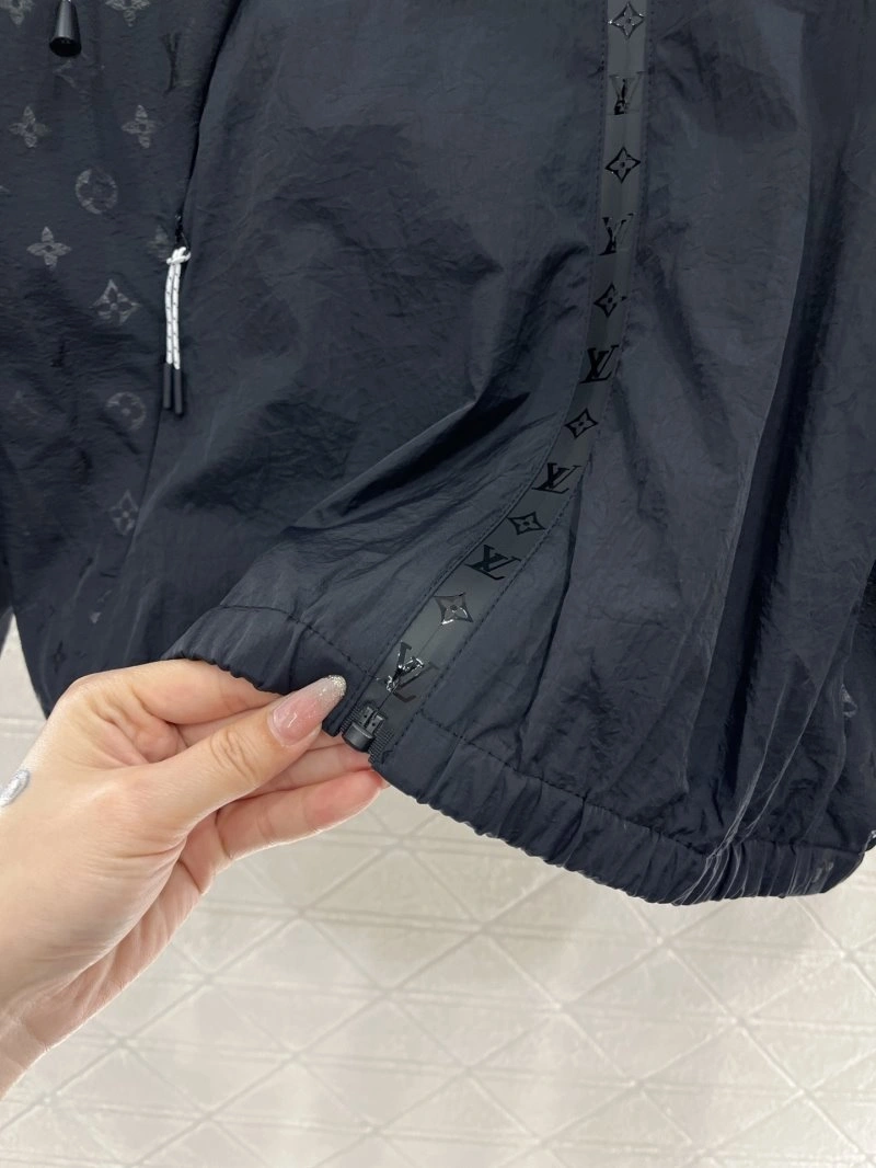 FastDry Louis Vuitton Outwear 131234