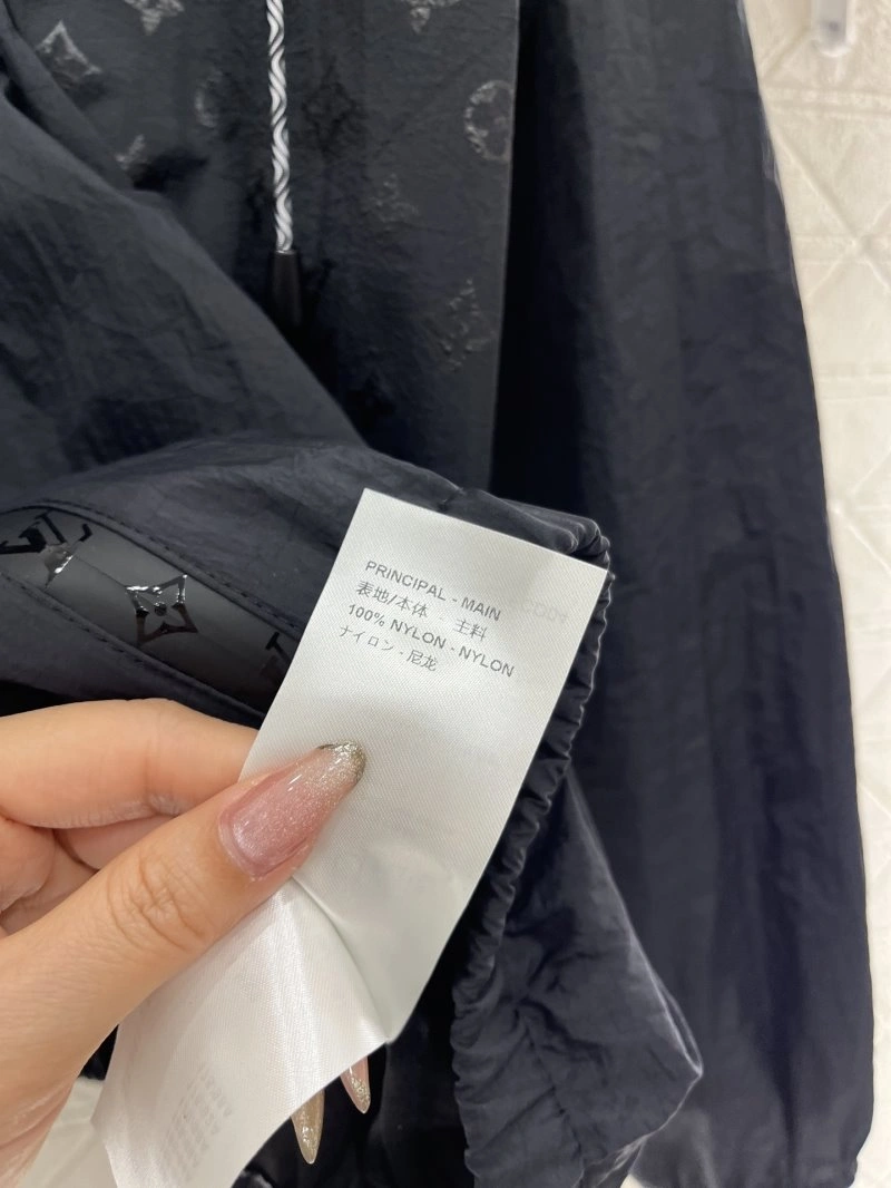 FastDry Louis Vuitton Outwear 131234