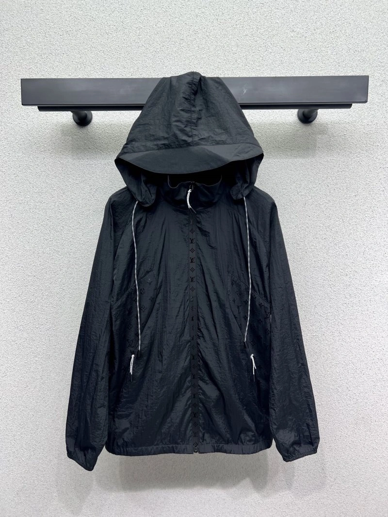 Louis Vuitton Outwear TravelReady 131249