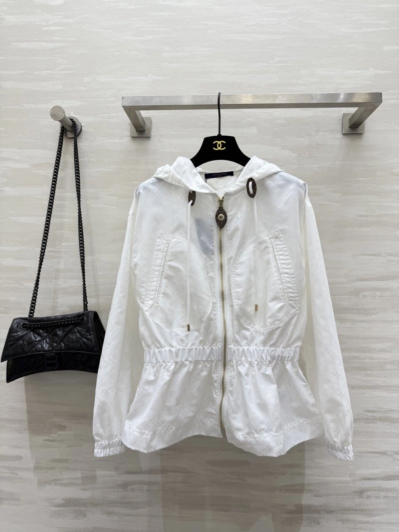 Louis Vuitton Outwear FashionForward 131244