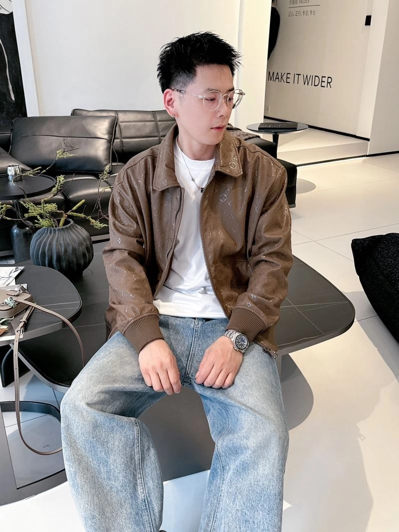 Louis Vuitton Outwear ModernLook 133943