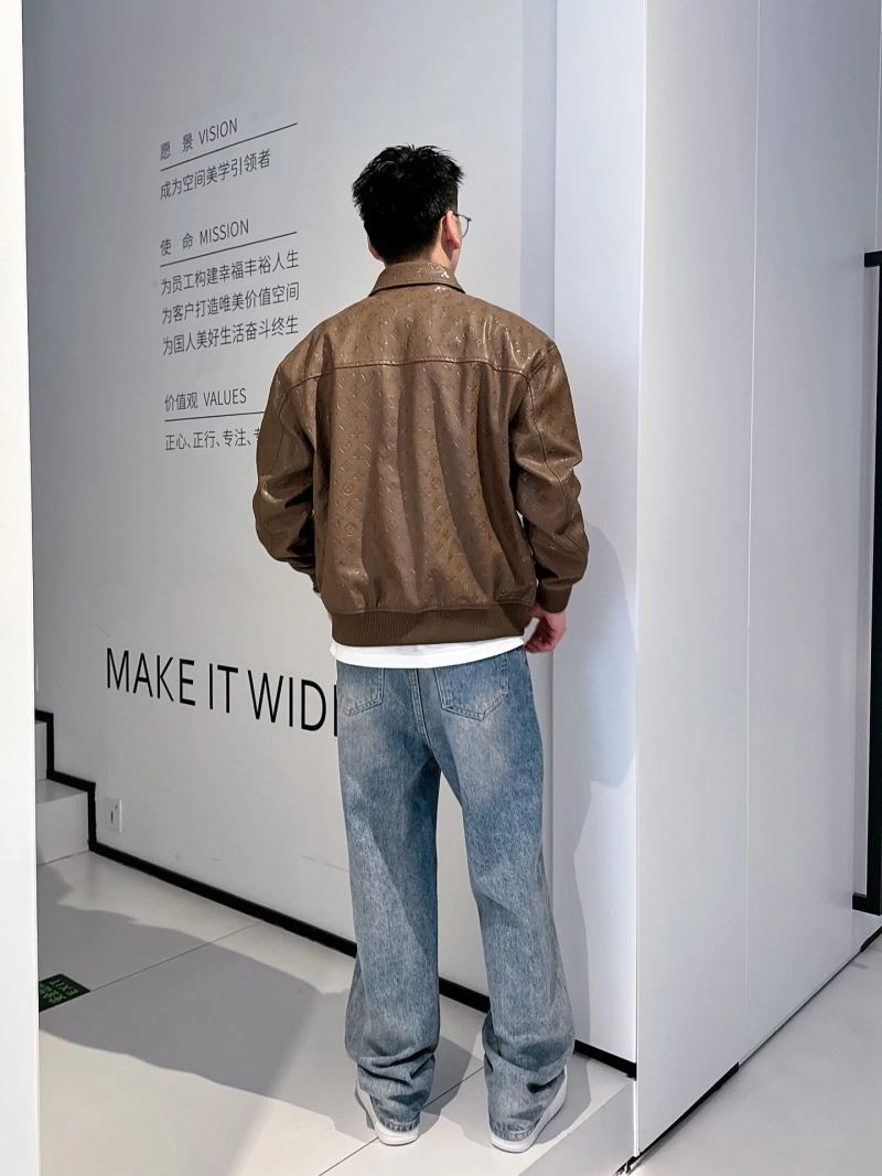 Louis Vuitton Outwear ModernLook 133943