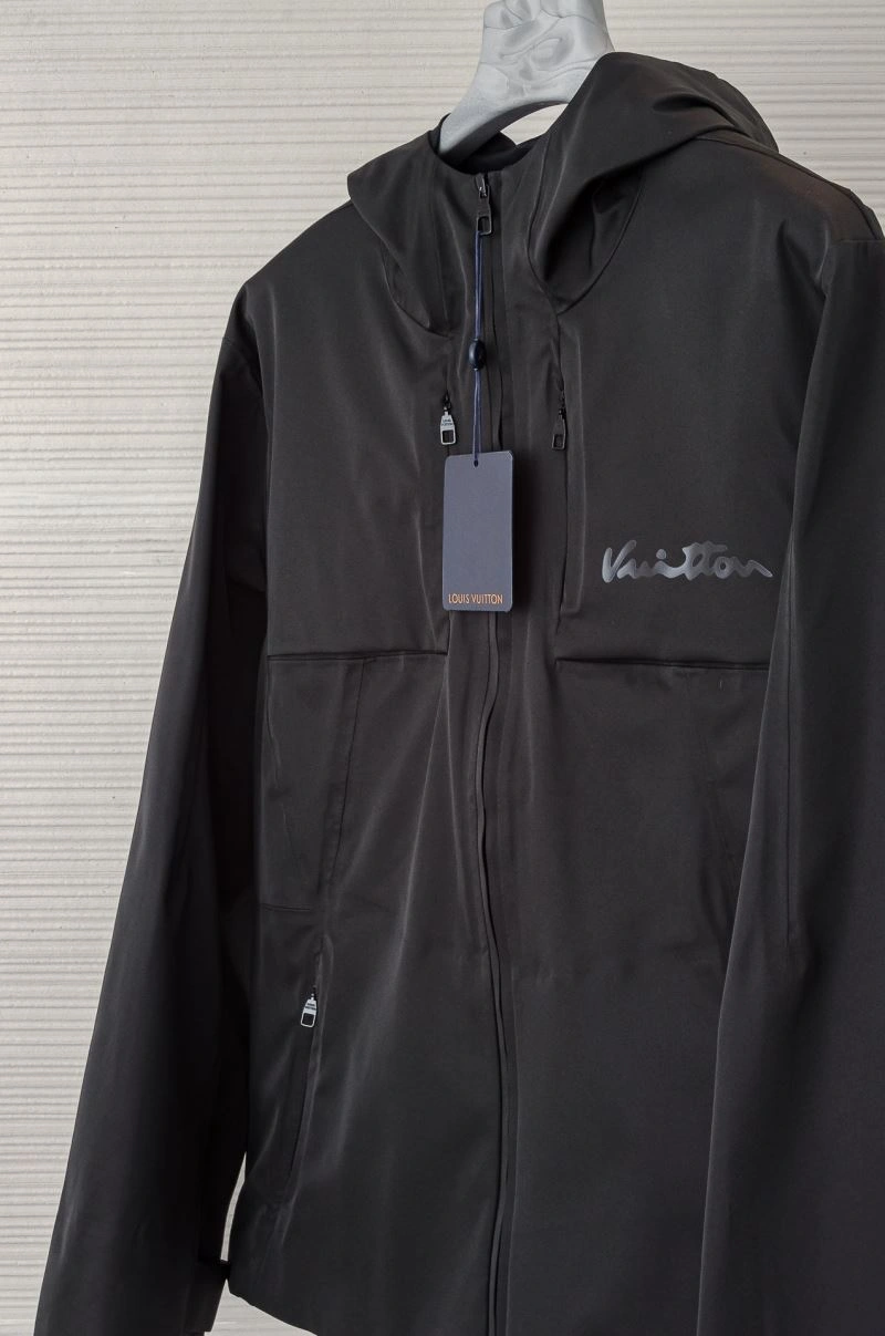 Louis Vuitton Outwear ZeroBulk 133938