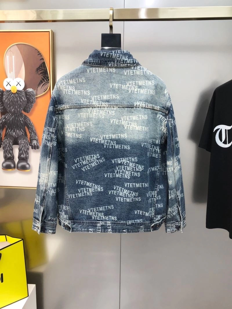 WellDesigned Louis Vuitton Outwear 133954