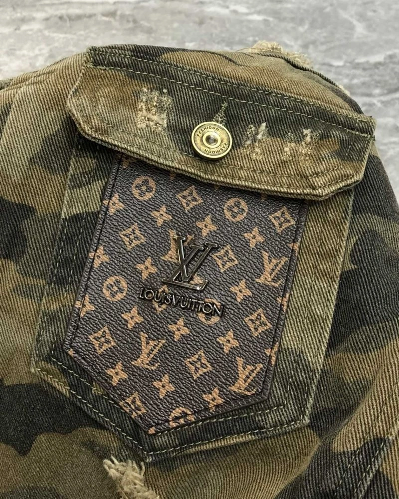 Resilient Louis Vuitton Outwear 133948