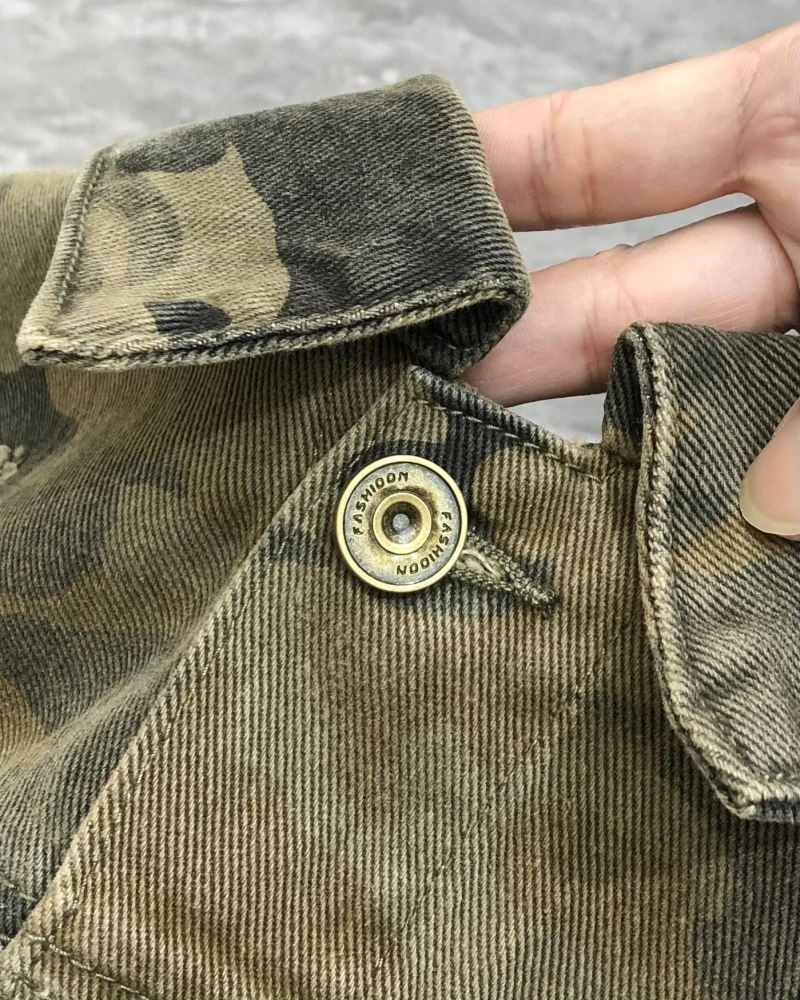Resilient Louis Vuitton Outwear 133948