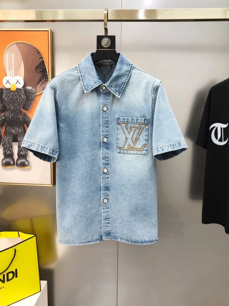 Fashionable Louis Vuitton Outwear 133937