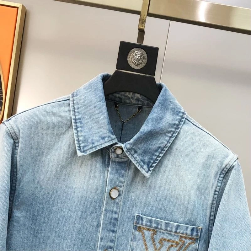 Fashionable Louis Vuitton Outwear 133937