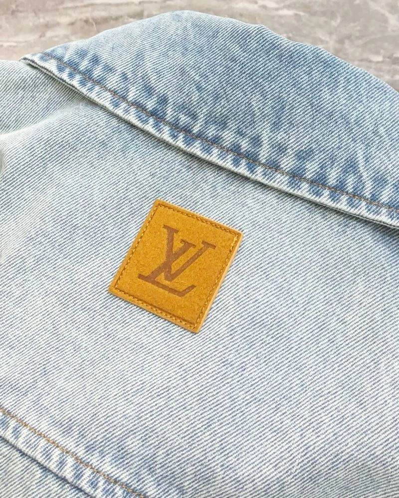 Fashionable Louis Vuitton Outwear 133937