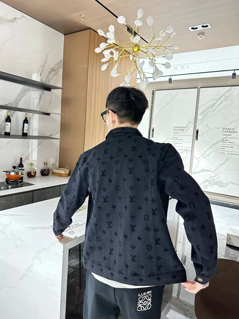 Louis Vuitton Outwear Supportive 133928