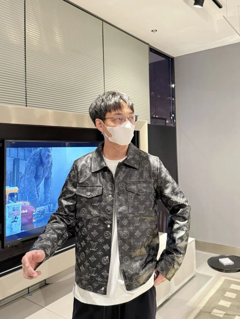 Louis Vuitton Outwear NewStyle 133946