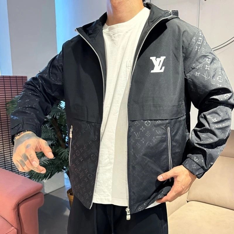 Louis Vuitton Outwear Reliable 133926