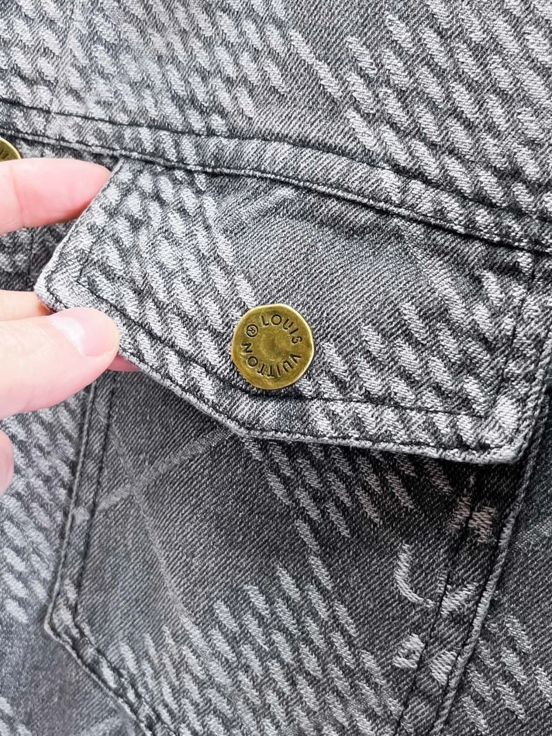 Louis Vuitton Outwear Breathable 133919