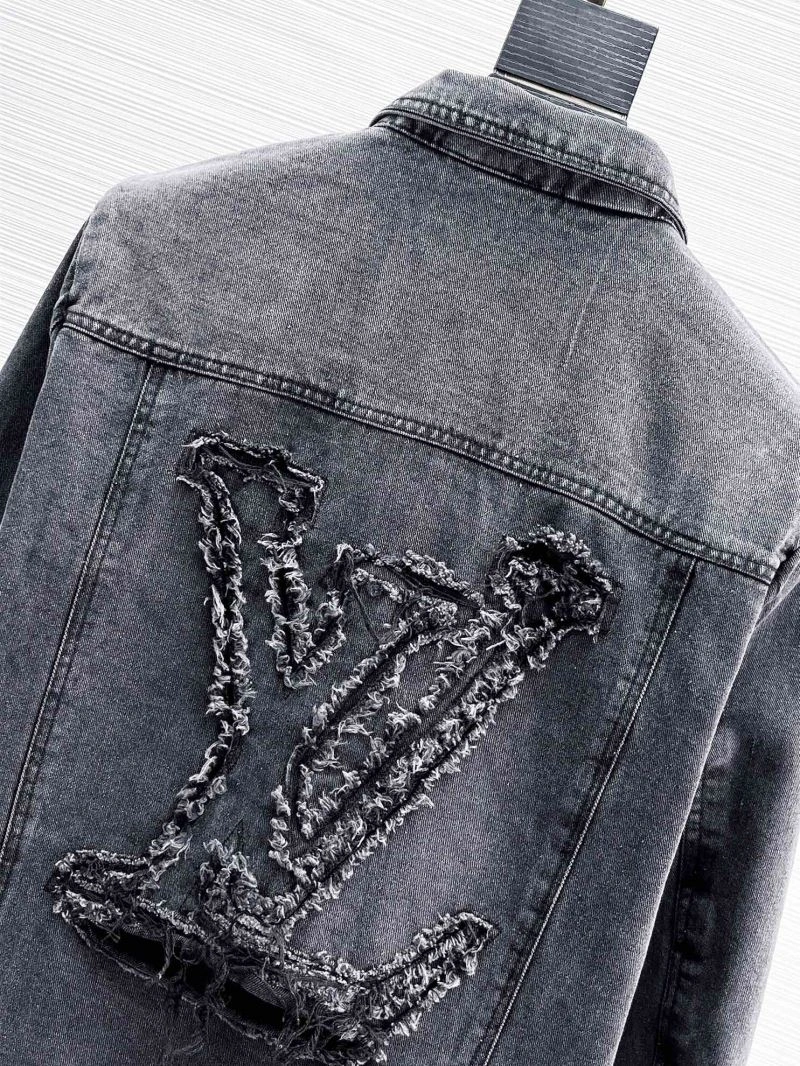 Fashionable Louis Vuitton Outwear 133886