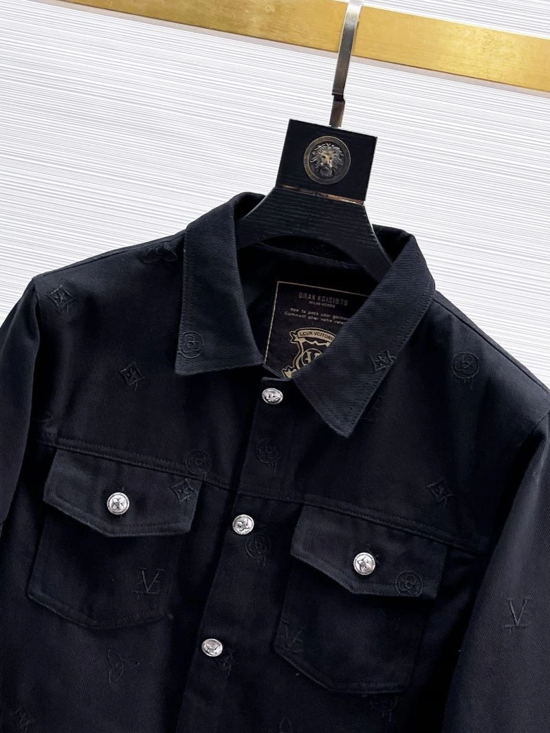Louis Vuitton Outwear Effortless 133894