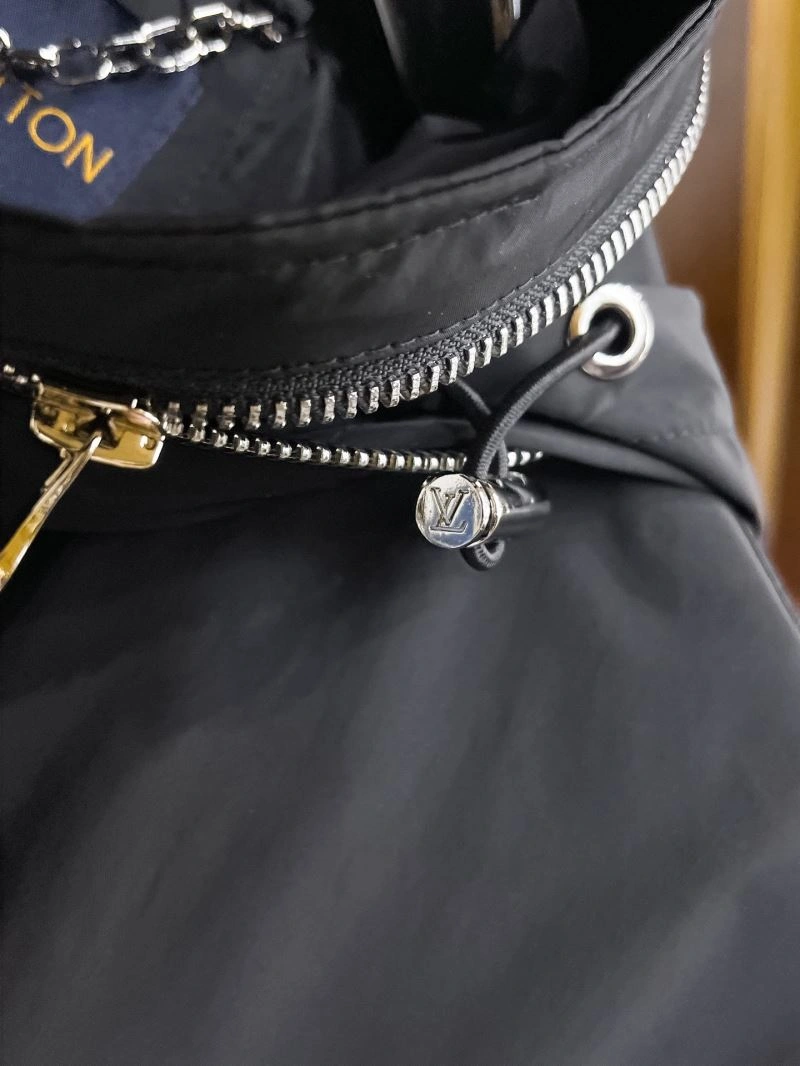 Sophisticated Louis Vuitton Outwear 133889