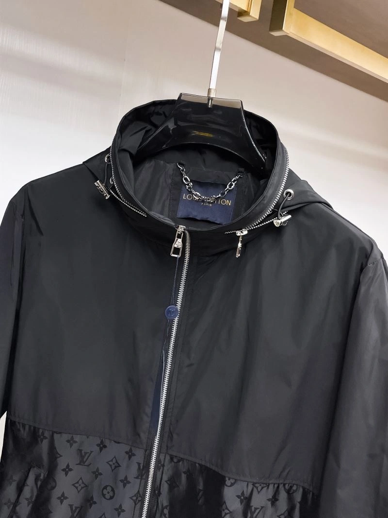 Sophisticated Louis Vuitton Outwear 133889