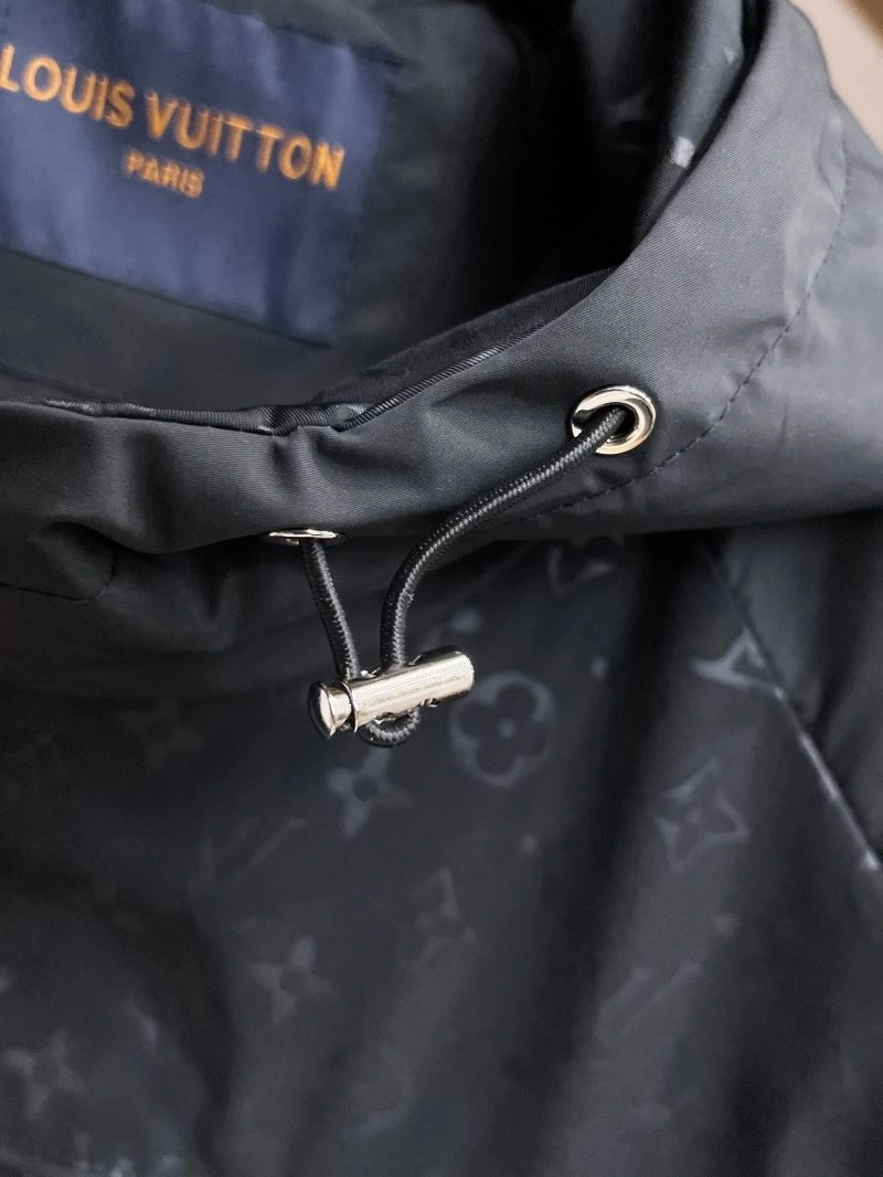Durable Louis Vuitton Outwear 133892