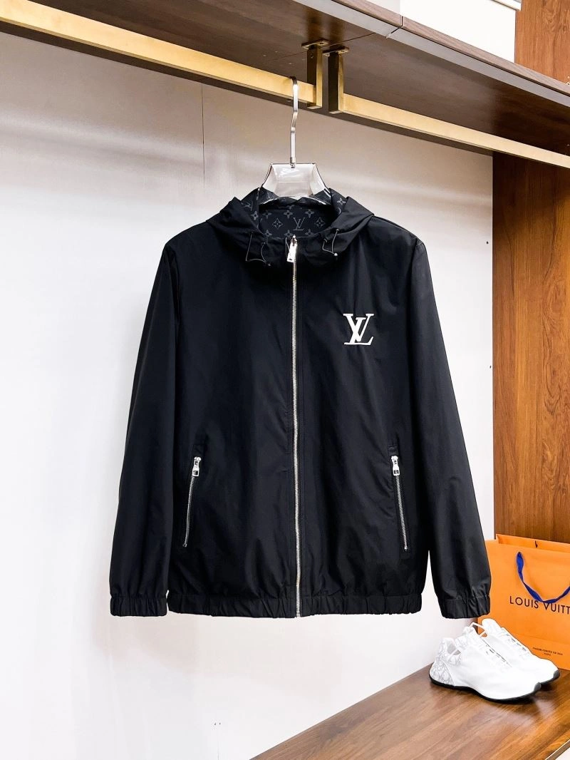 Louis Vuitton Outwear SmartChoice 133890