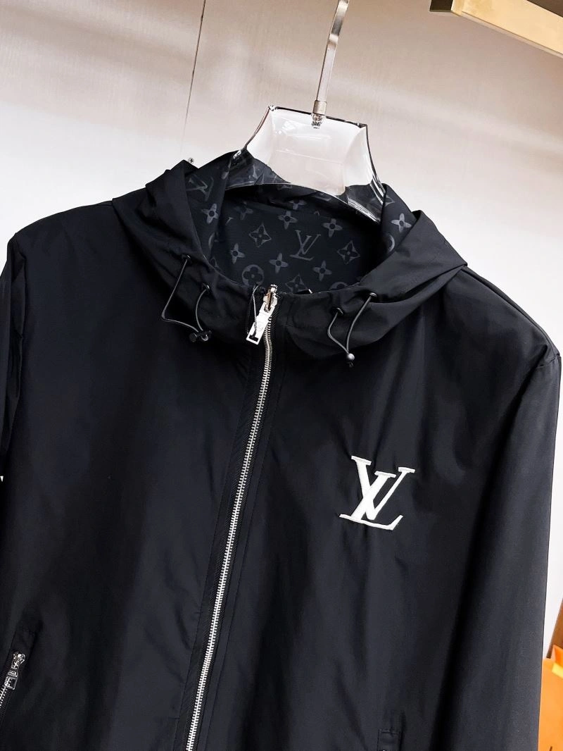 Louis Vuitton Outwear SmartChoice 133890