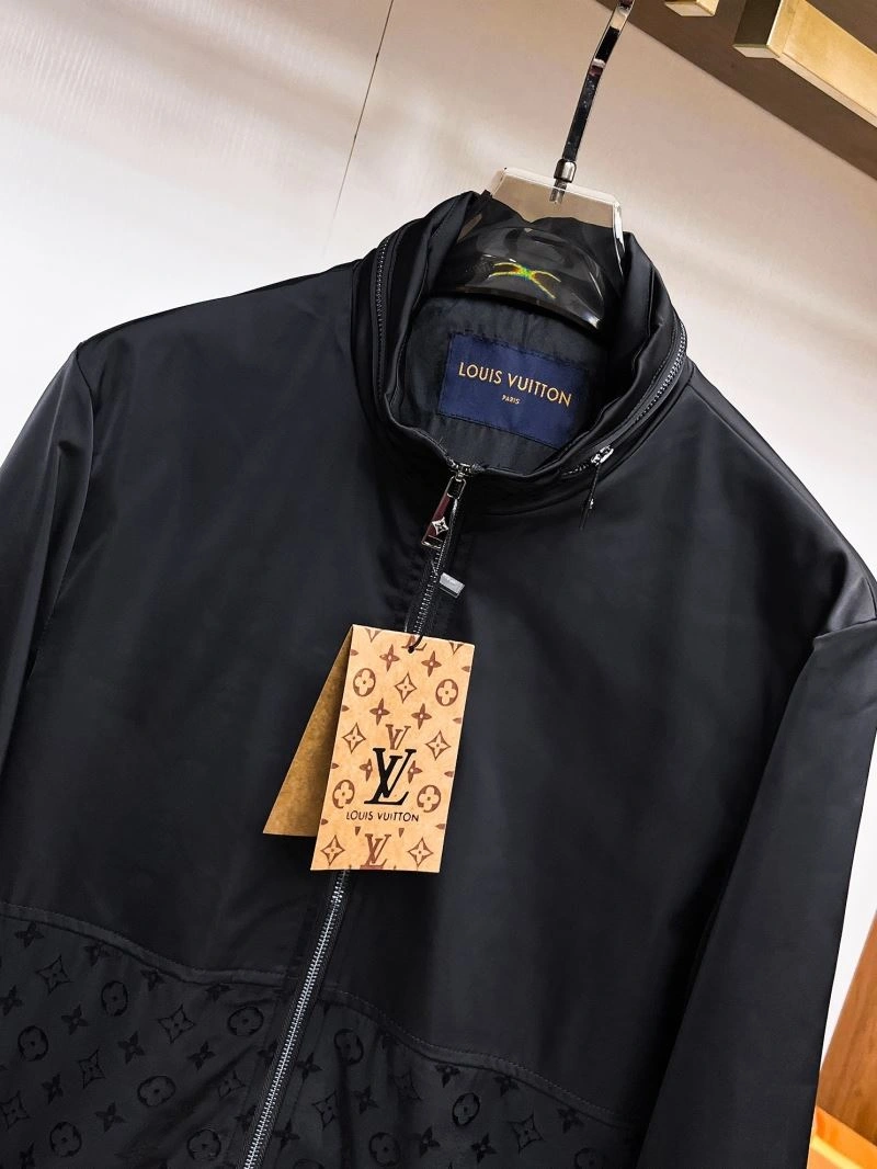 FashionForward Louis Vuitton Outwear 133888