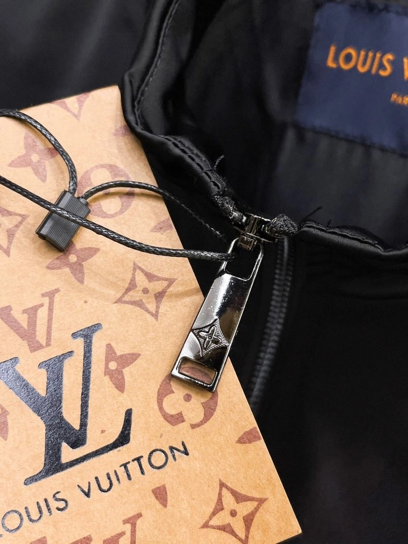 FashionForward Louis Vuitton Outwear 133888