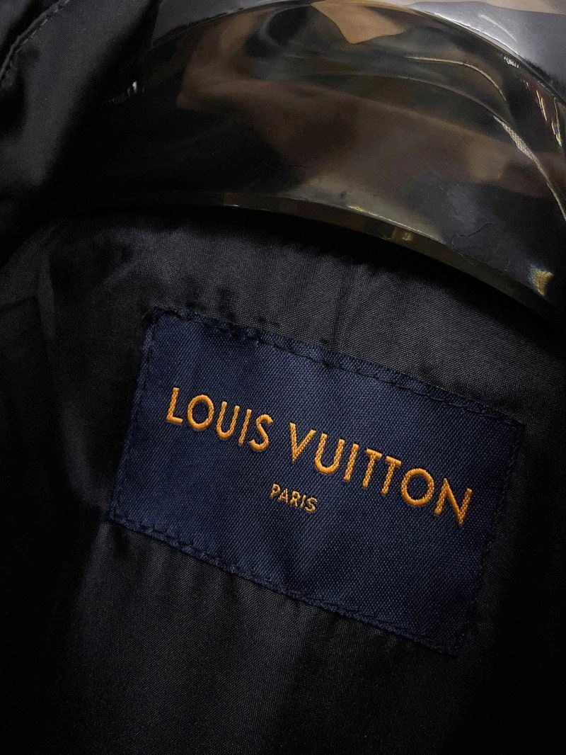 FashionForward Louis Vuitton Outwear 133888
