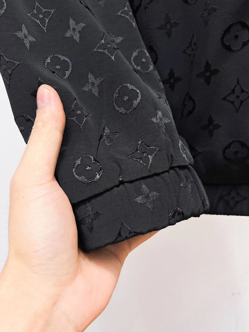 FashionForward Louis Vuitton Outwear 133888
