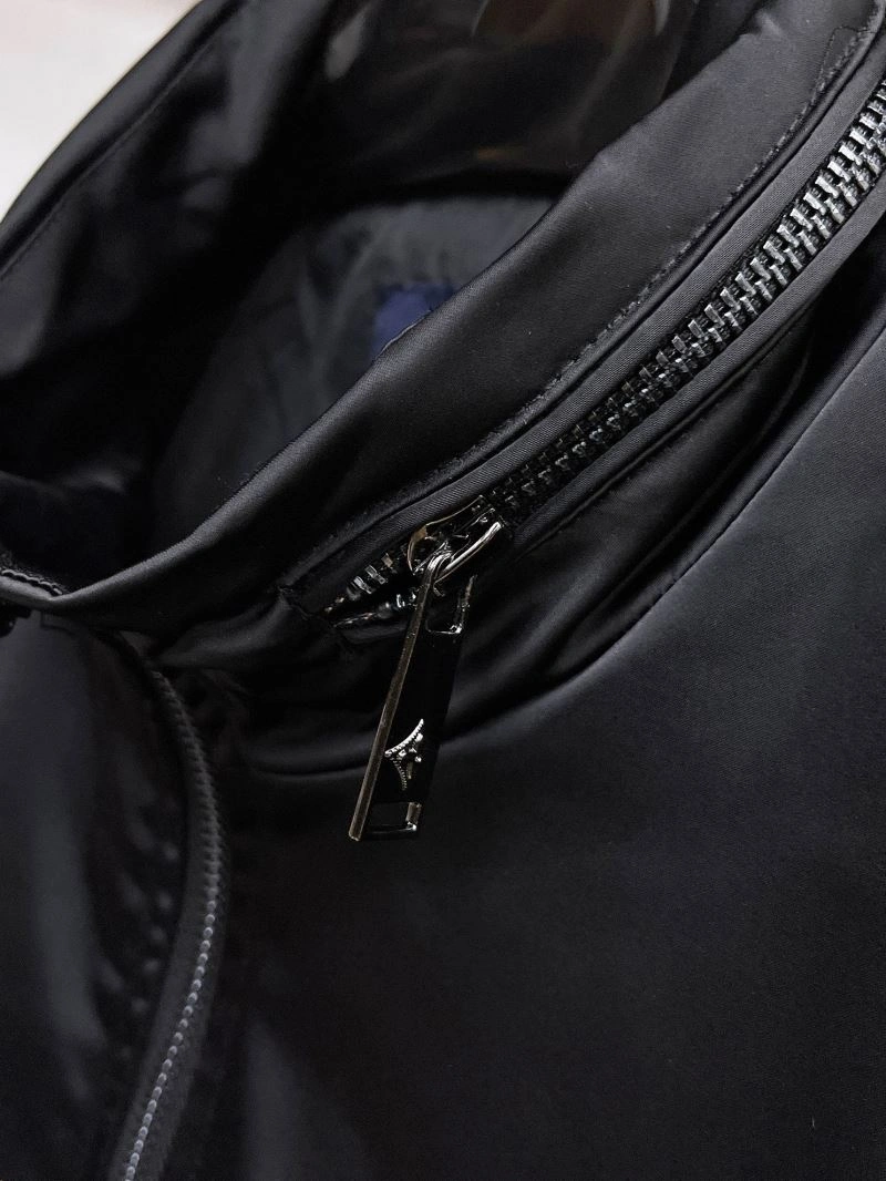 FashionForward Louis Vuitton Outwear 133888
