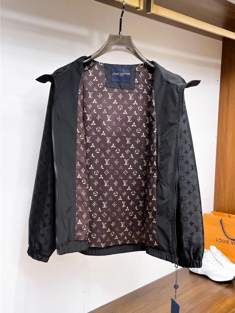 Louis Vuitton Outwear Premium 133900