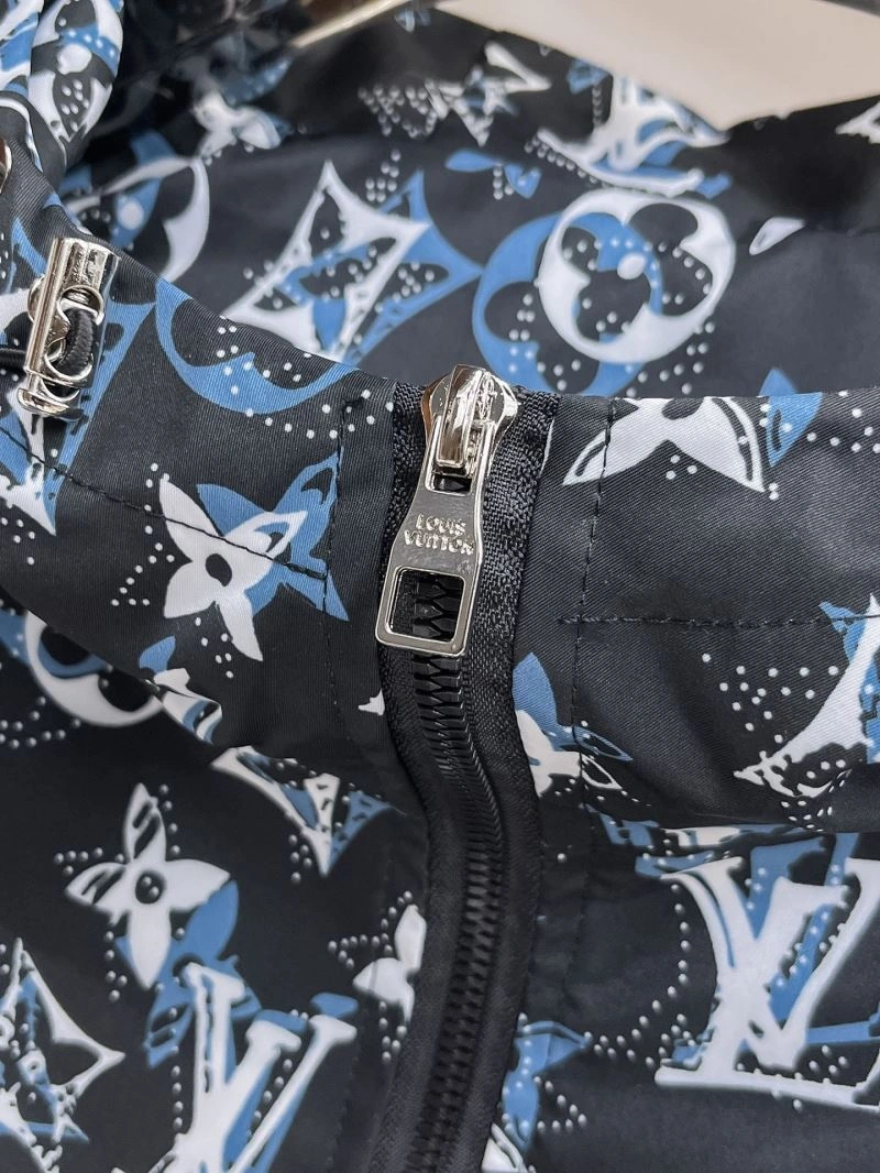Fashionable Louis Vuitton Outwear 133893