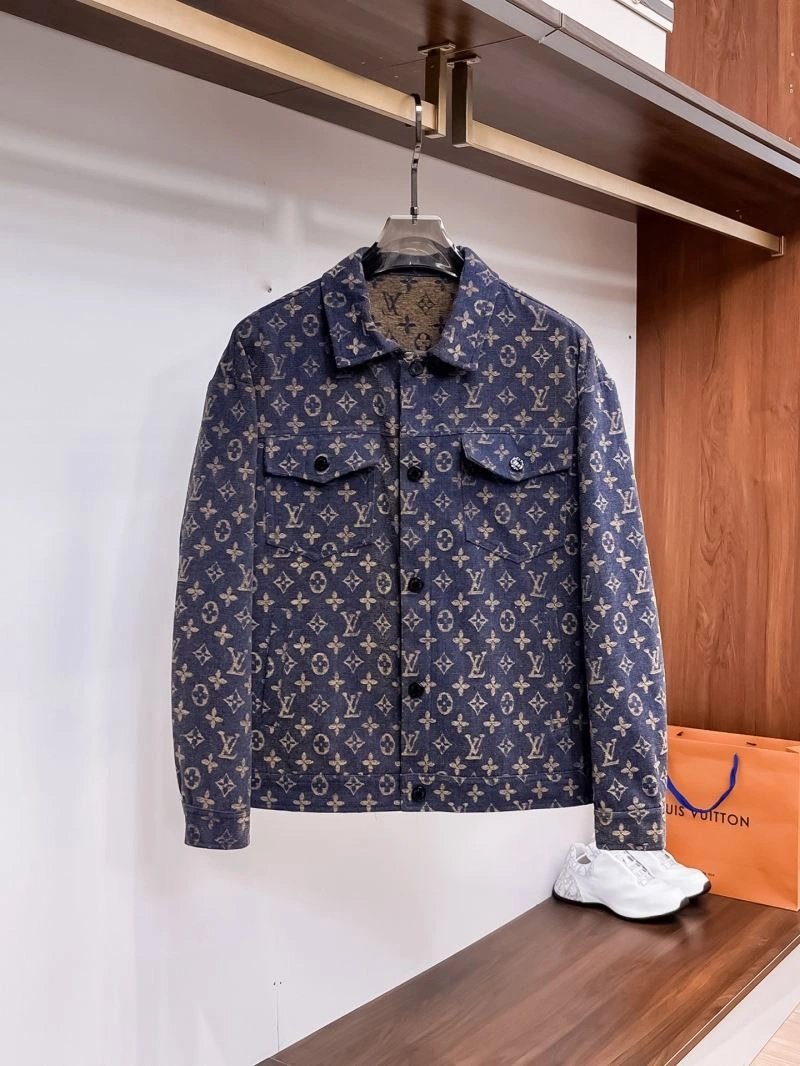 Comfortable Louis Vuitton Outwear 133881