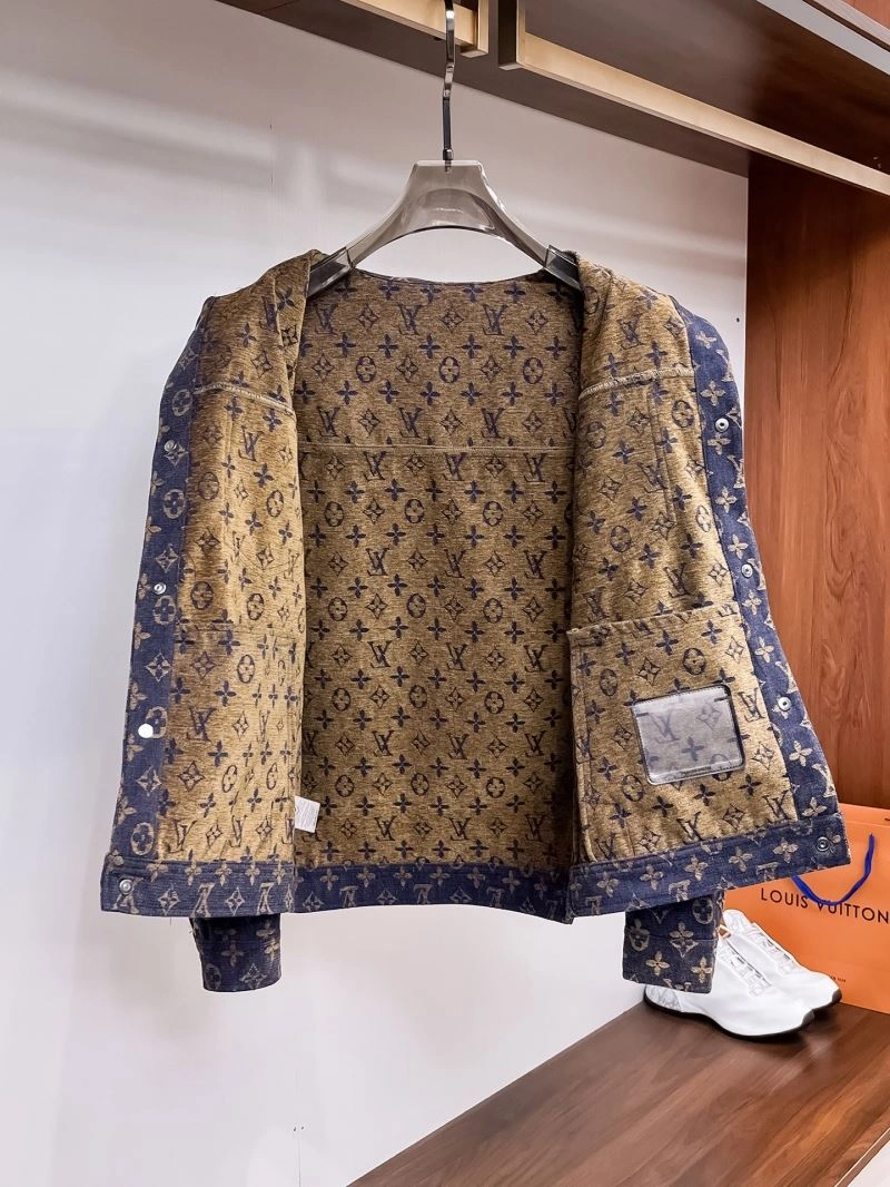 Comfortable Louis Vuitton Outwear 133881