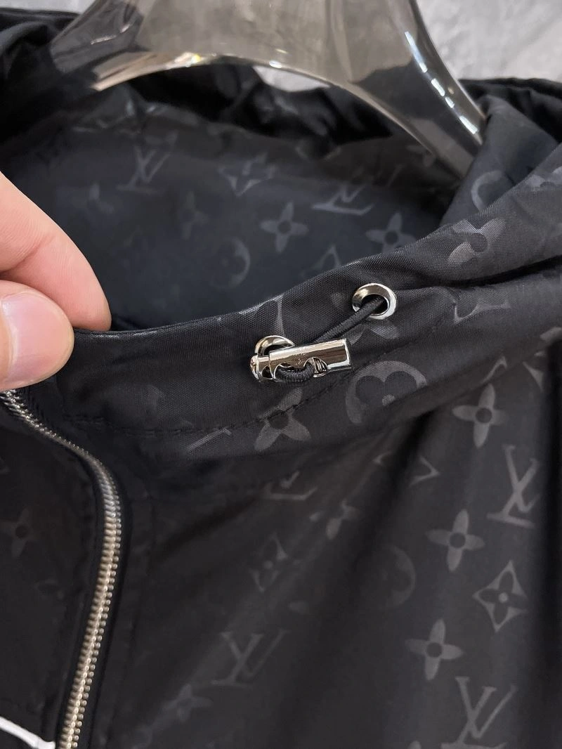 UrbanChic Louis Vuitton Outwear 133875