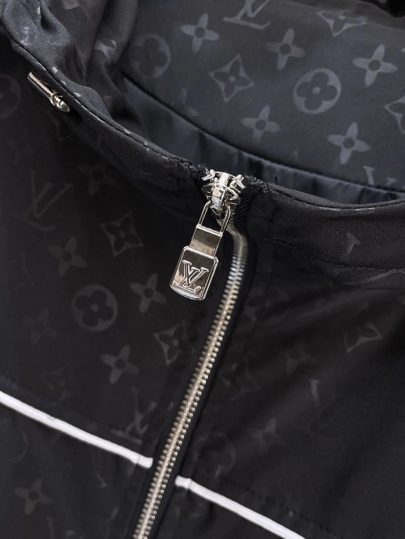 UrbanChic Louis Vuitton Outwear 133875