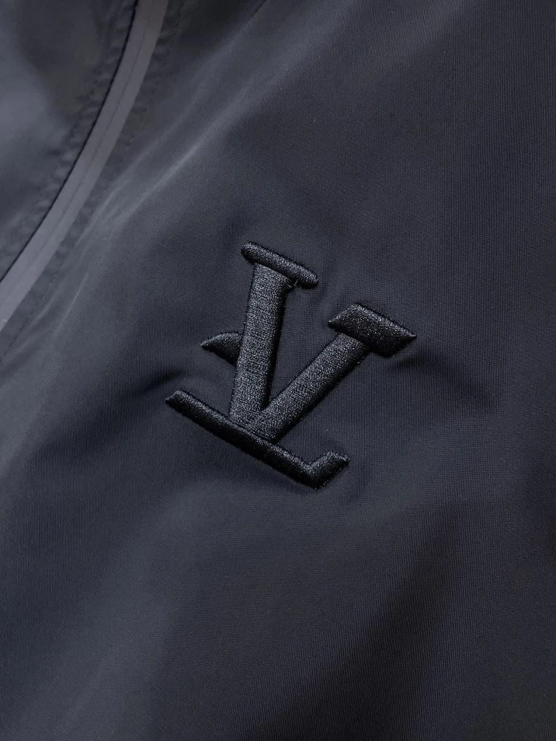Louis Vuitton Outwear Contemporary 133877