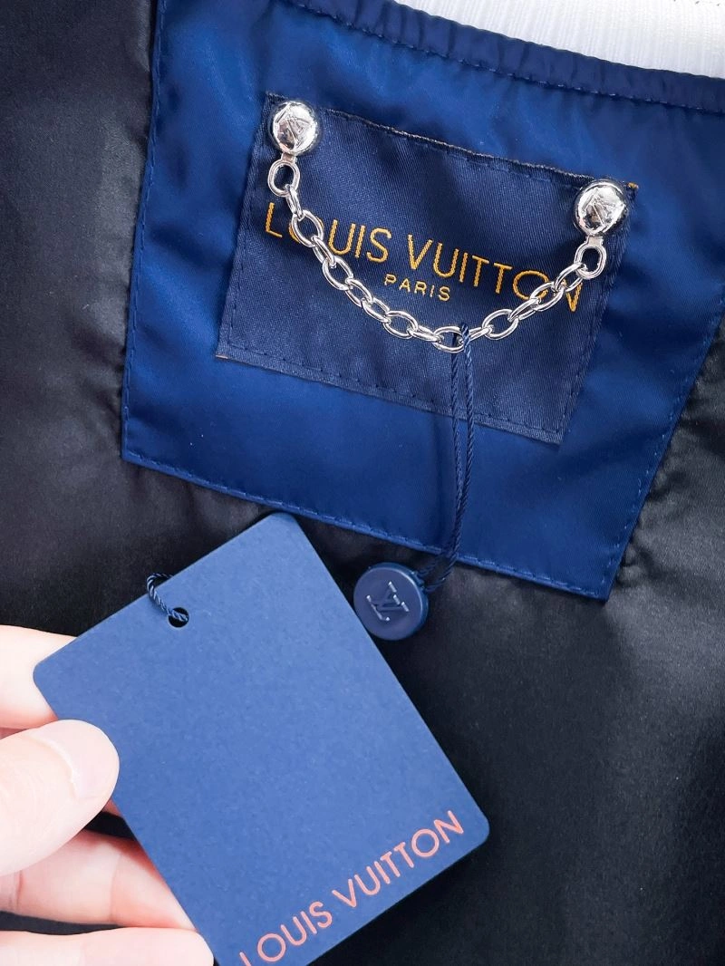 Vibrant Louis Vuitton Outwear 133859