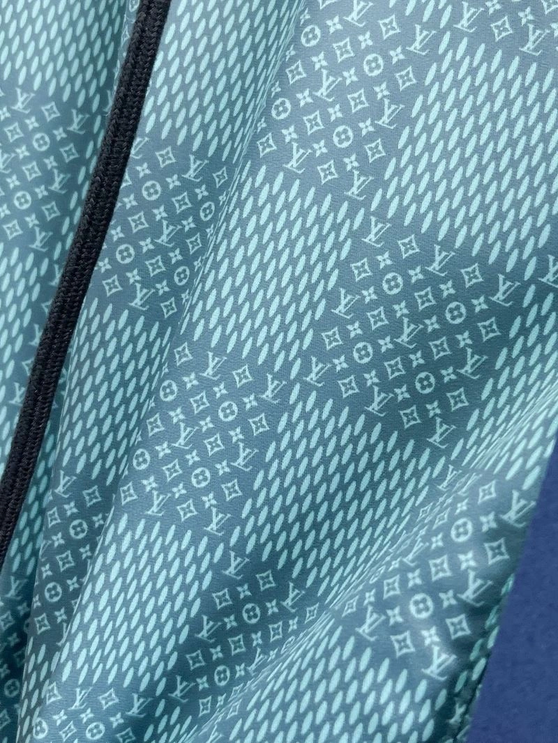 Louis Vuitton Outwear Modern 133858