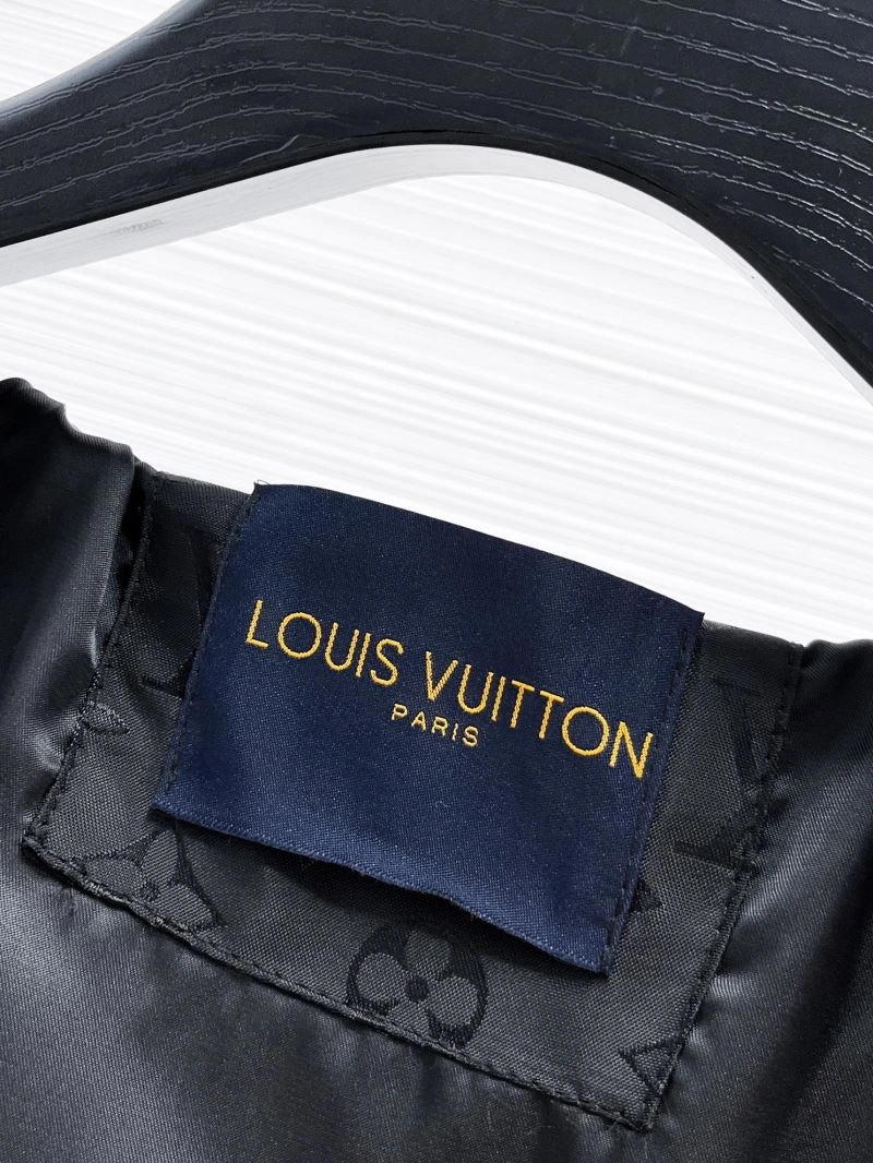Louis Vuitton Outwear AllSeason 133857