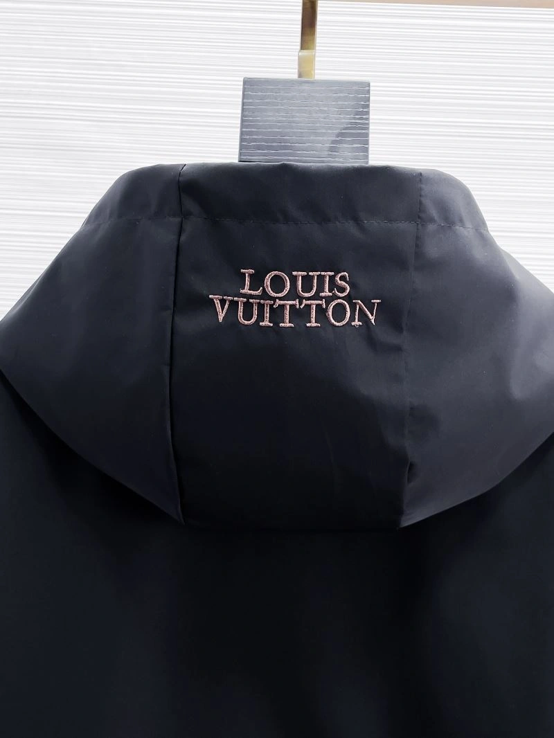FreshLook Louis Vuitton Outwear 133869